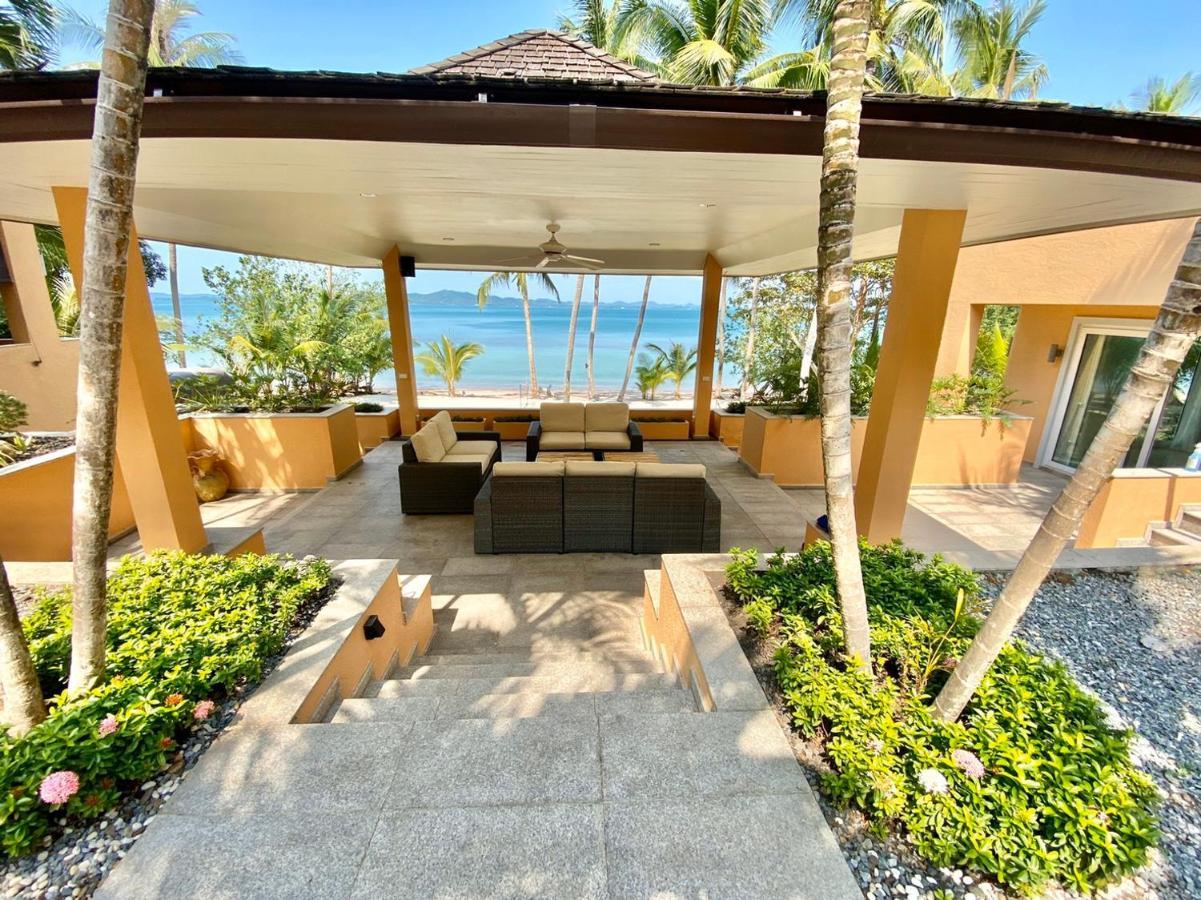 Coral Cove Beachfront Villa - チャン島 エクステリア 写真