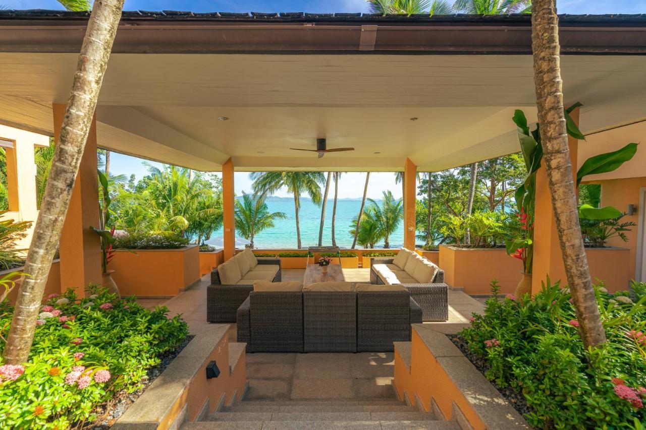 Coral Cove Beachfront Villa - チャン島 エクステリア 写真